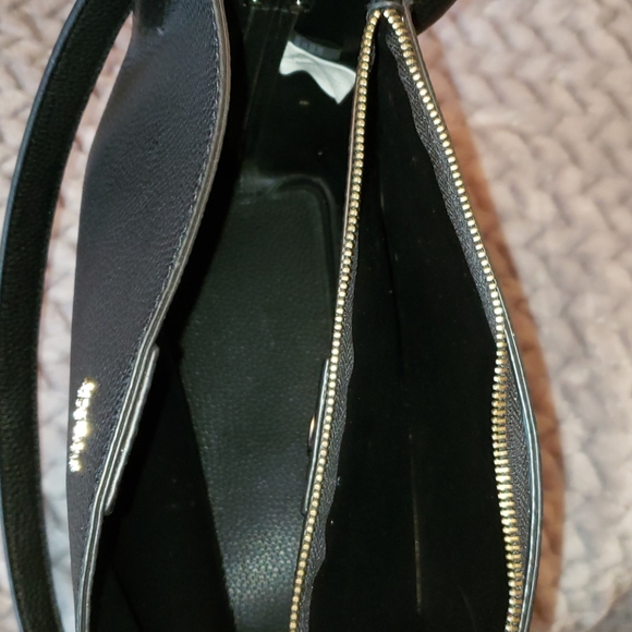 Guess  leather  bag - Picture 7 of 8